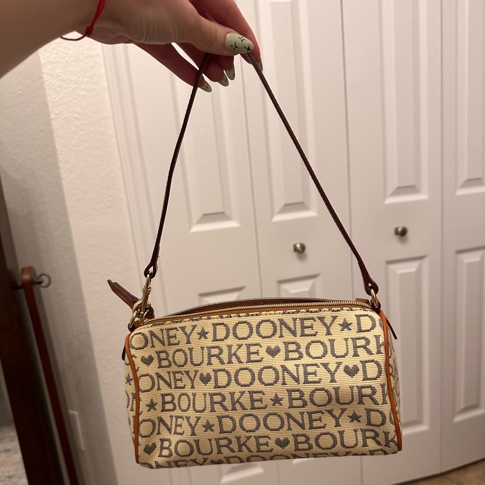 Dooney & Bourke Handbag - Picture 2 of 6